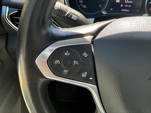 Used 2021 Chevrolet Traverse Premier w/ Redline Edition FWD image 18