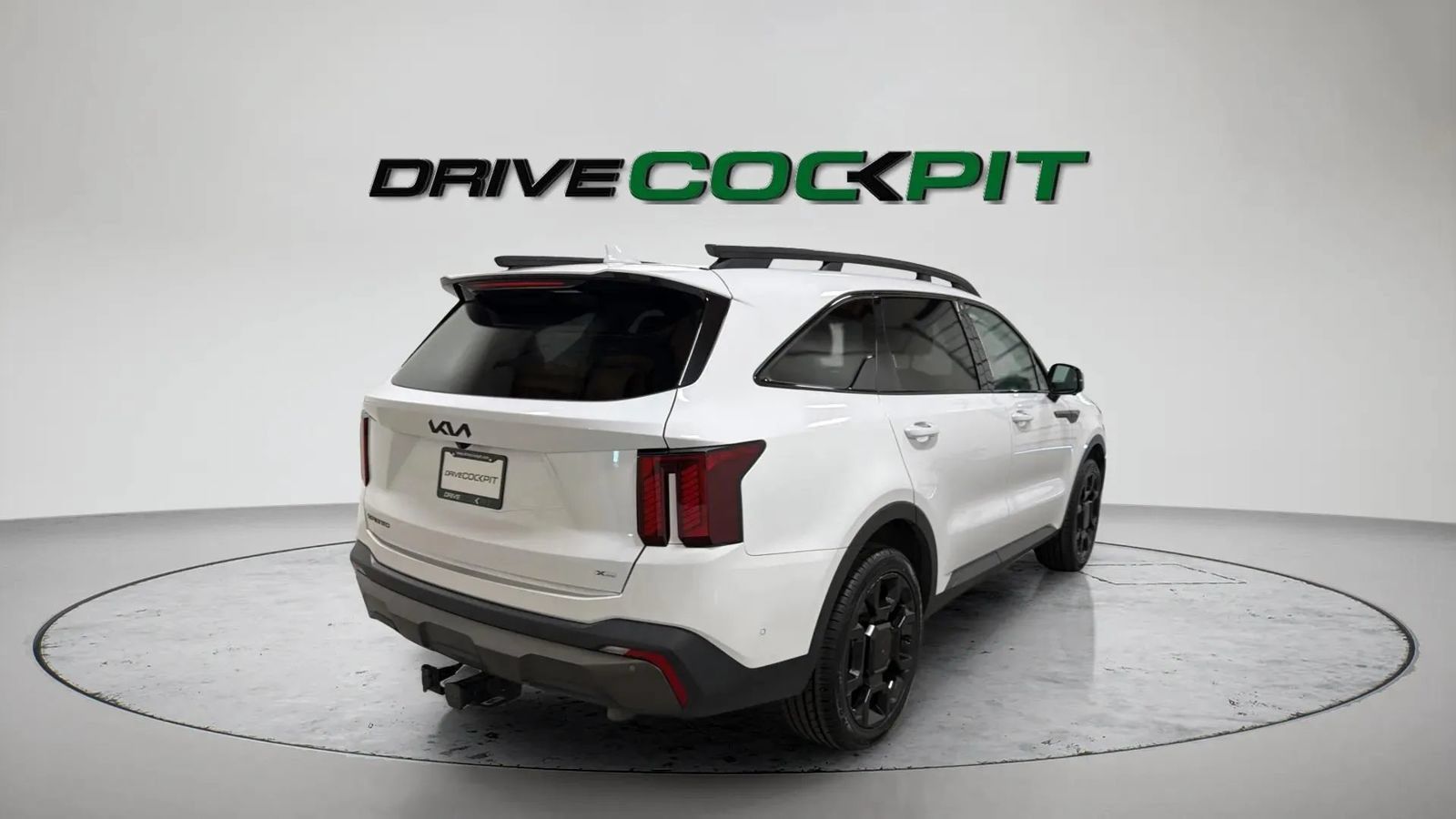 Used 2025 Kia Sorento SX AWD/4WD image 7