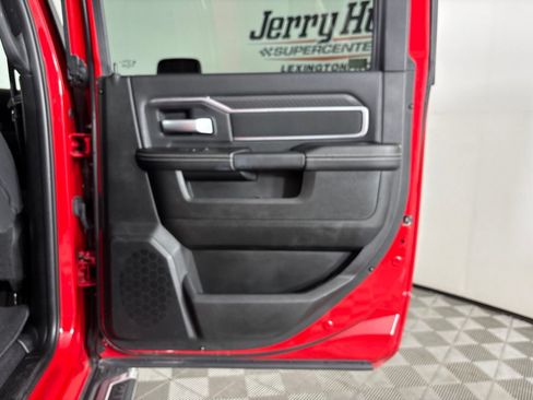 Used 2026 RAM 2500 Big Horn AWD/4WD image 27