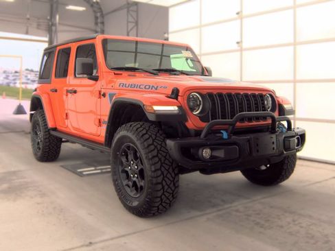 Used 2023 Jeep Wrangler Unlimited Rubicon 4xe AWD/4WD image 3