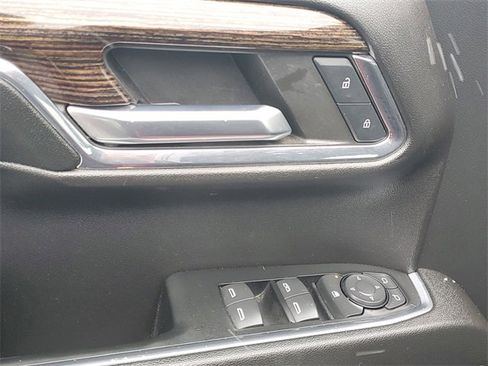 Certified 2023 GMC Sierra 1500 Elevation image 15
