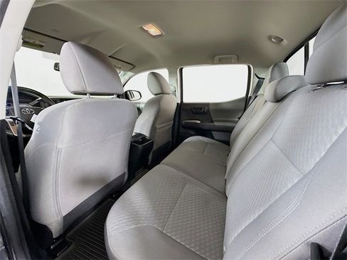 Used 2022 Toyota Tacoma SR5 image 10