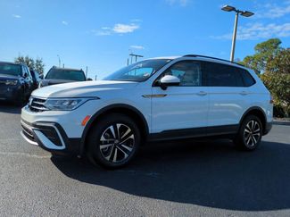 Used 2022 Volkswagen Tiguan S video 2