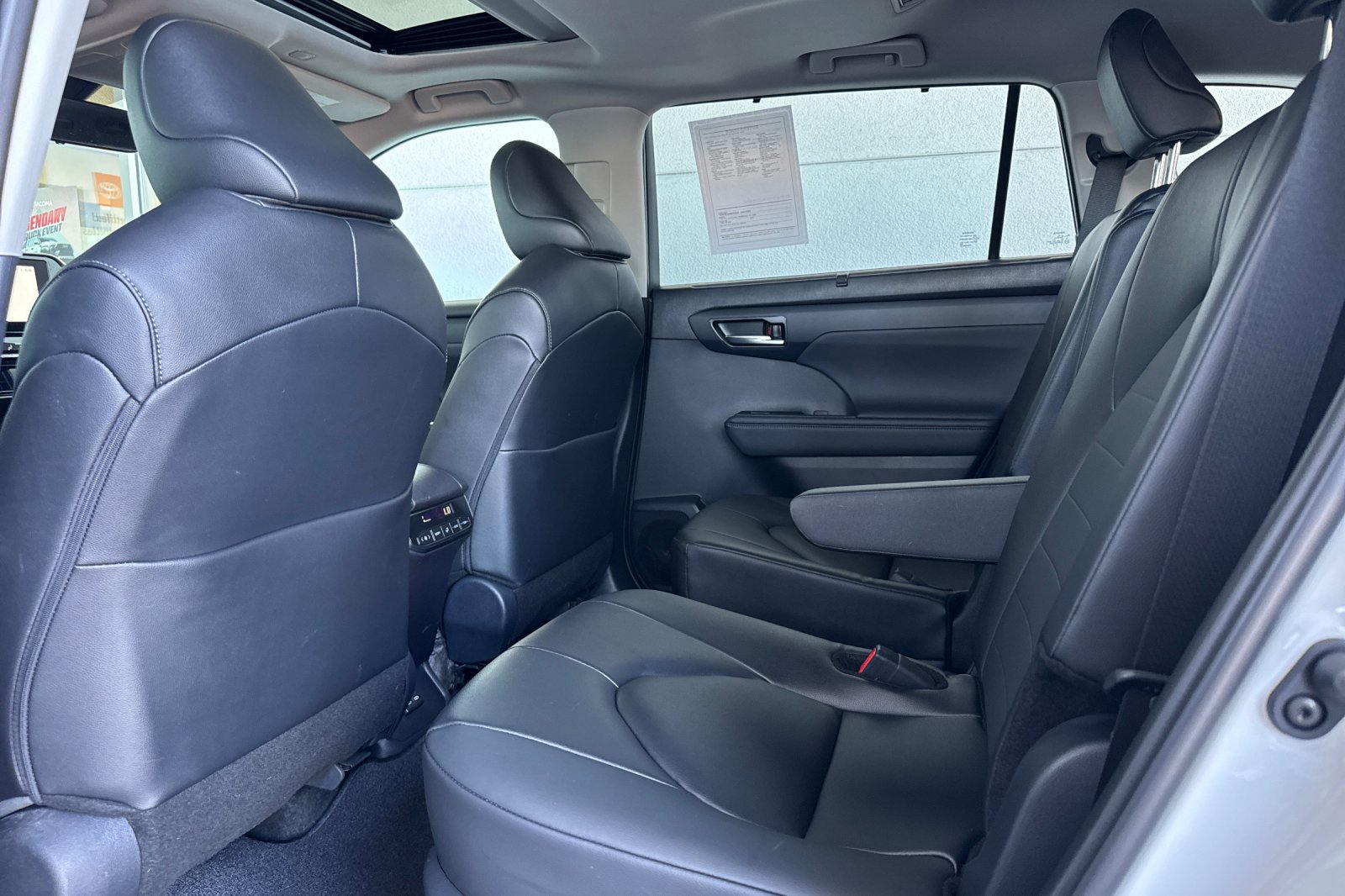 Certified 2026 Toyota Highlander XLE AWD/4WD image 26