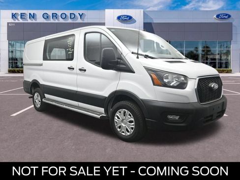 Used 2025 Ford Transit 250 Low Roof w/ Exterior Upgrade Package RWD image 1