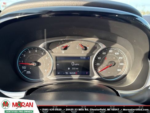 Used 2022 Chevrolet Traverse LT image 15