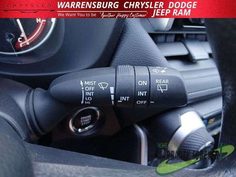 Used 2025 Toyota RAV4 XLE image 20