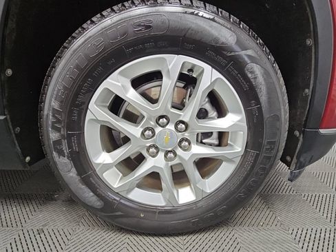 Used 2020 Chevrolet Traverse LT FWD image 47