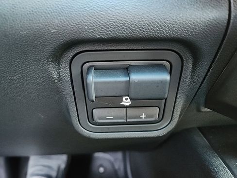 Used 2024 GMC Hummer EV 3X w/ Extreme Off-Road Package image 38