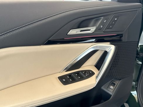 Used 2025 BMW X1 xDrive28i w/ Convenience Package image 14