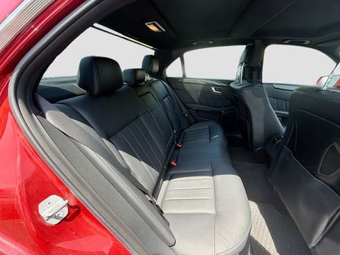 Used 2015 Mercedes-Benz E 350 4MATIC Sedan image 26