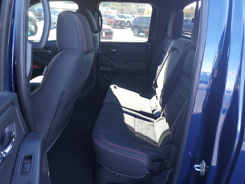 Used 2022 Nissan Frontier PRO-4X AWD/4WD image 14