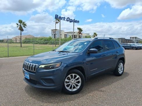 Used 2020 Jeep Cherokee Latitude FWD image 1