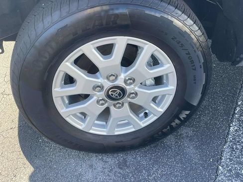 Used 2025 Toyota Tacoma SR5 RWD image 6