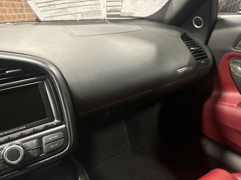 Used 2011 Audi R8 V10 image 60