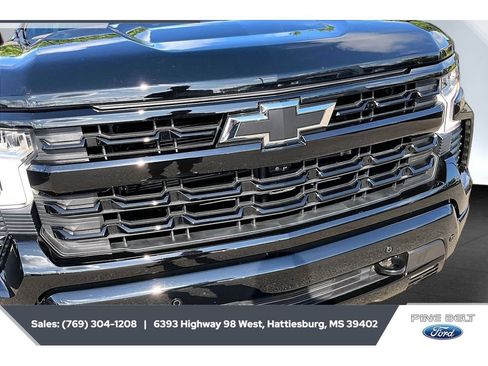 Used 2025 Chevrolet Silverado 1500 RST w/ Convenience Package II AWD/4WD image 22