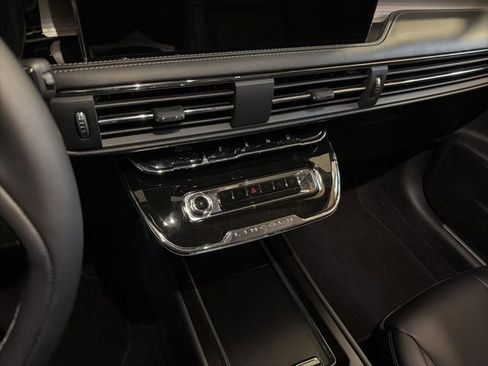 New 2026 Lincoln Corsair Premiere AWD/4WD image 11