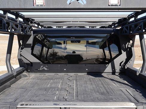 Used 2022 Jeep Gladiator Rubicon w/ Cold Weather Group image 74