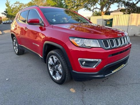 Used 2019 Jeep Compass Limited AWD/4WD image 7