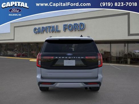 New 2025 Ford Expedition Platinum w/ Platinum Ultimate Package image 5