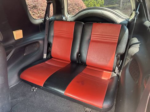 Used 1999 Isuzu VehiCROSS AWD/4WD image 10