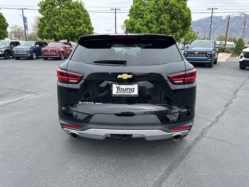Used 2025 Chevrolet Blazer LT AWD/4WD image 6