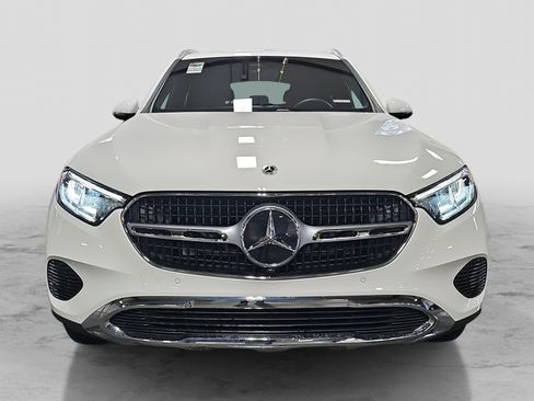 Certified 2025 Mercedes-Benz GLC 300 4MATIC image 2