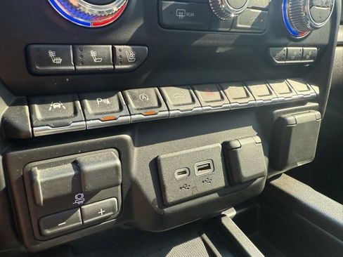 Used 2019 GMC Sierra 1500 Denali image 33