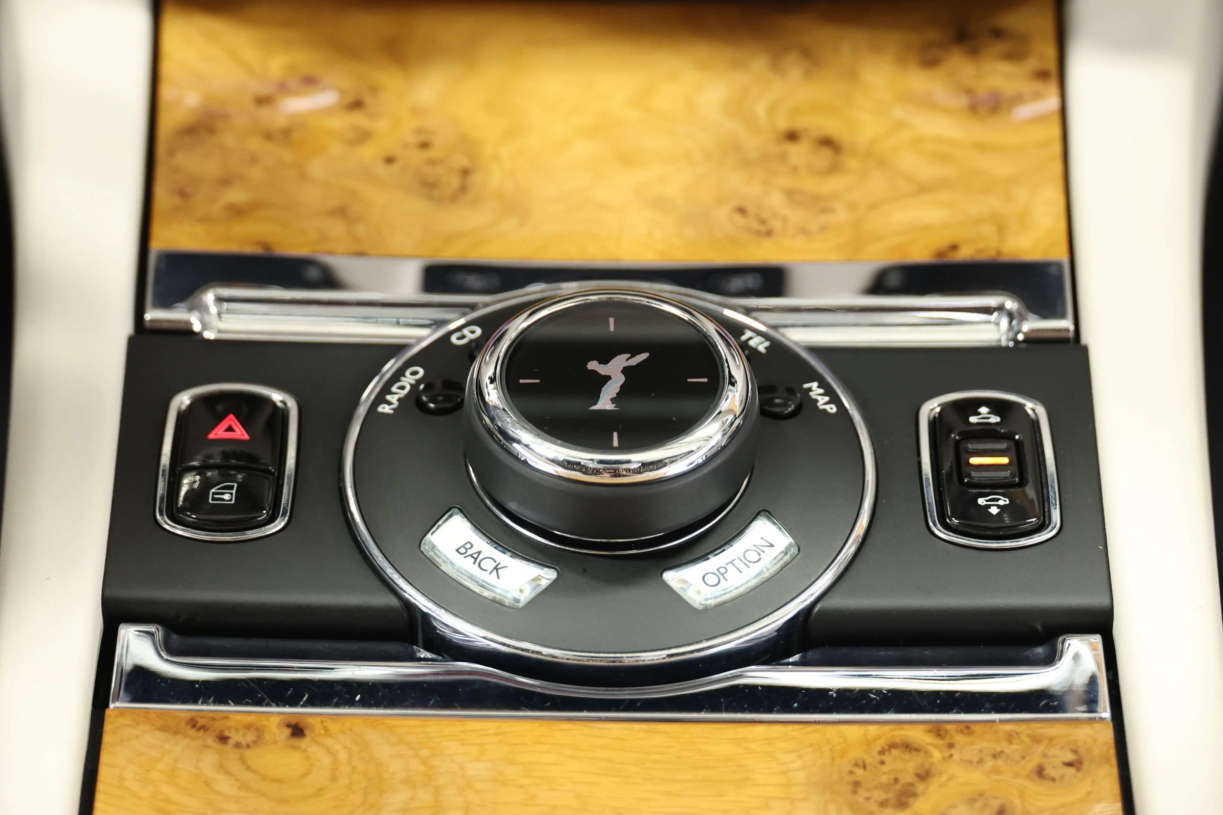 Used 2017 Rolls-Royce Wraith RWD image 55