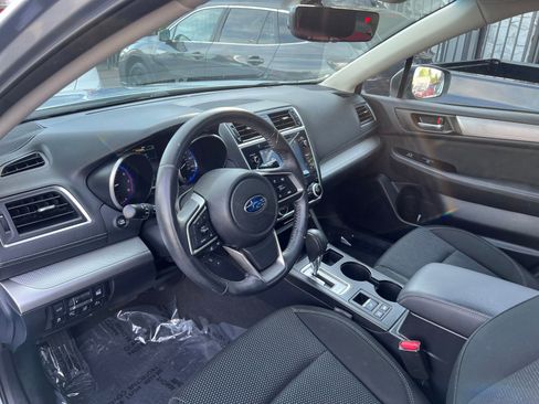 Used 2018 Subaru Outback 2.5i Premium AWD/4WD image 23