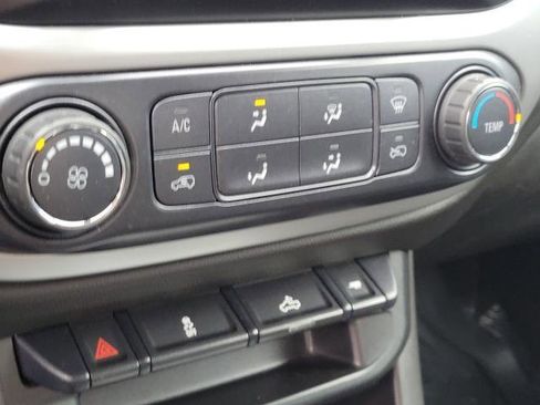 Used 2019 Chevrolet Colorado LT w/ Redline Special Edition image 29