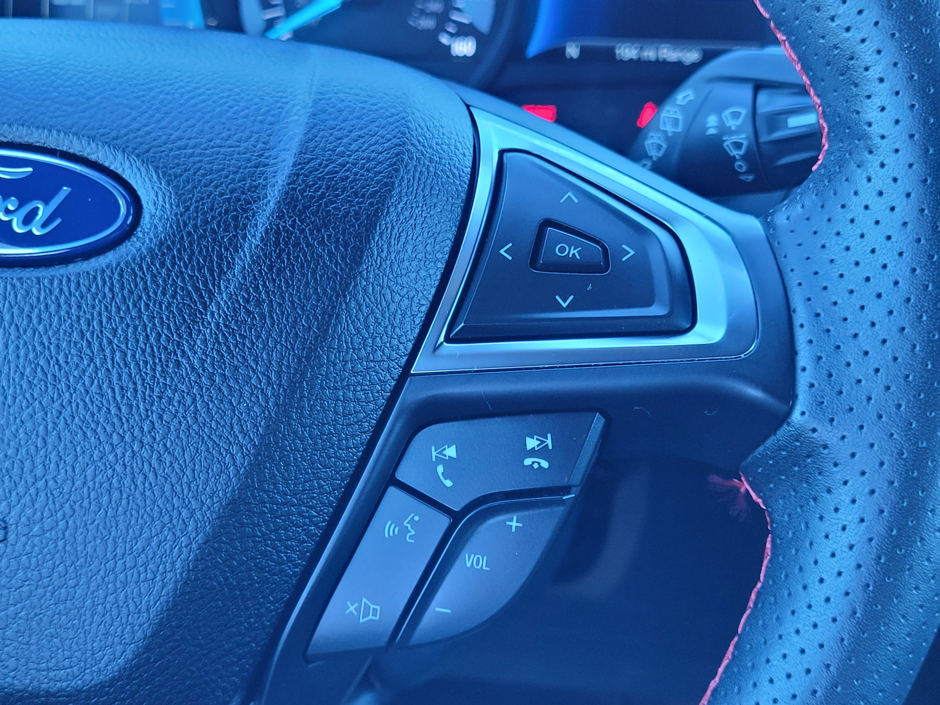 Certified 2023 Ford Edge ST-Line AWD/4WD image 11