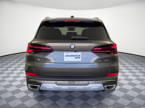 Used 2026 BMW X5 sDrive40i RWD image 11