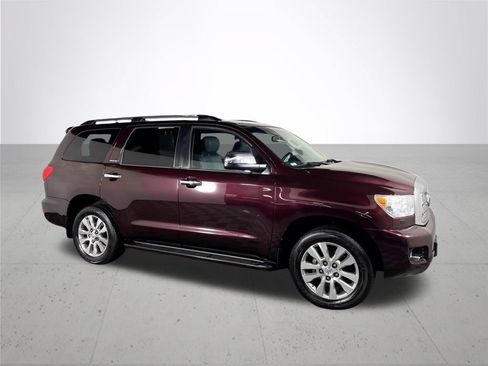 Used 2014 Toyota Sequoia Limited AWD/4WD image 4