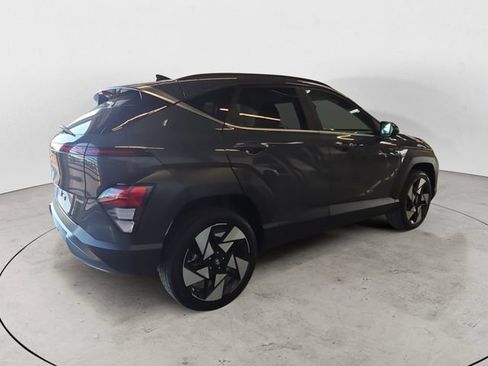 Used 2024 Hyundai Kona Limited AWD/4WD image 5
