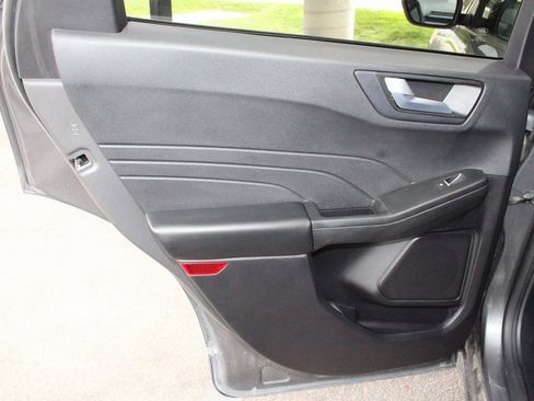 Used 2022 Ford Escape SEL image 44