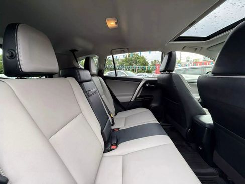 Used 2016 Toyota RAV4 Limited image 51