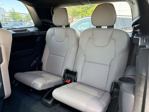 New 2026 Volvo XC90 B6 Ultra w/ Protection Package Premier AWD/4WD image 26