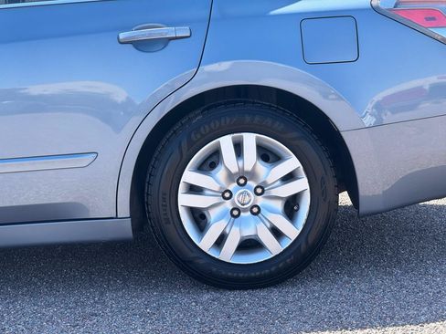 Used 2010 Nissan Altima 2.5 S FWD image 9