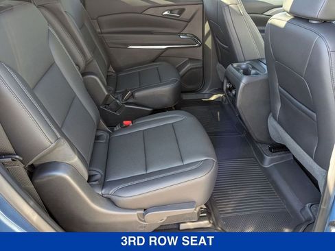 New 2026 Chevrolet Traverse LT w/ Sun and Wheel Package image 32