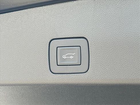 New 2026 Buick Encore GX Sport Touring FWD image 12