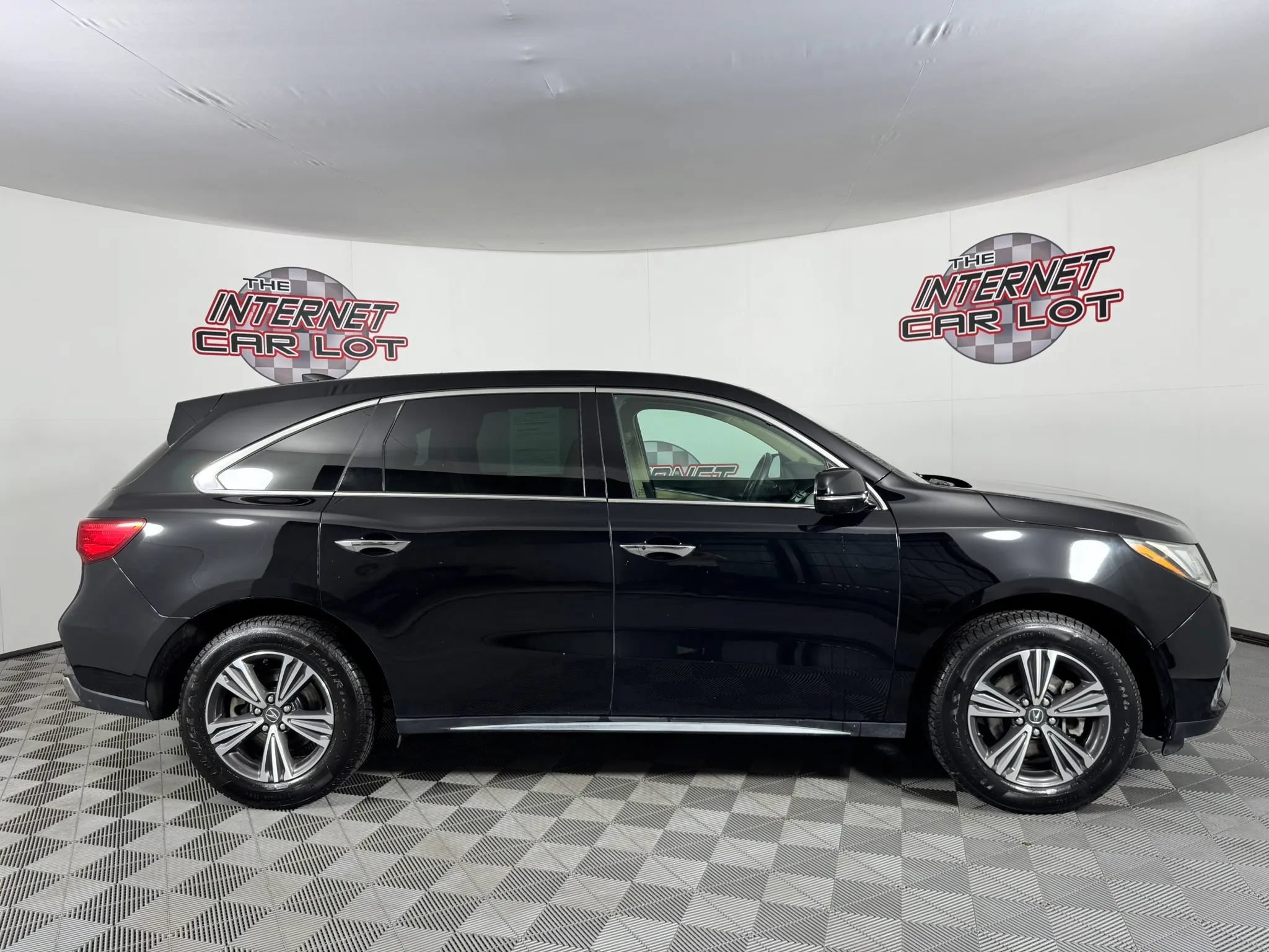 Used 2017 Acura MDX SH-AWD image 8
