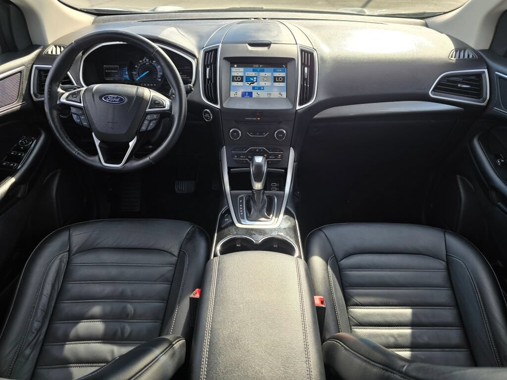 Used 2016 Ford Edge SEL w/ Equipment Group 201A AWD/4WD image 16