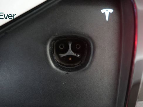 Used 2023 Tesla Model X Plaid AWD/4WD image 10