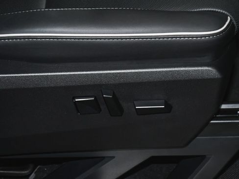 Used 2025 Tesla Cybertruck AWD Crew Cab image 58