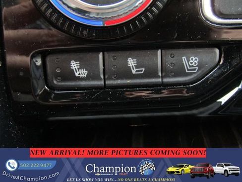 Used 2021 GMC Yukon XL Denali w/ Denali Ultimate Package AWD/4WD image 20