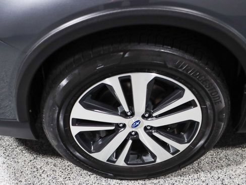 Used 2019 Subaru Outback 2.5i Limited image 11