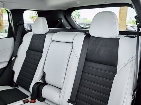 New 2026 Mitsubishi Outlander SE image 29