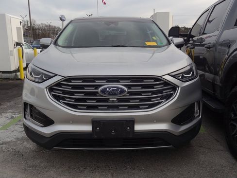 Used 2019 Ford Edge Titanium w/ Equipment Group 301A image 2