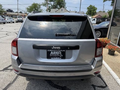 Used 2014 Jeep Compass Sport FWD image 8